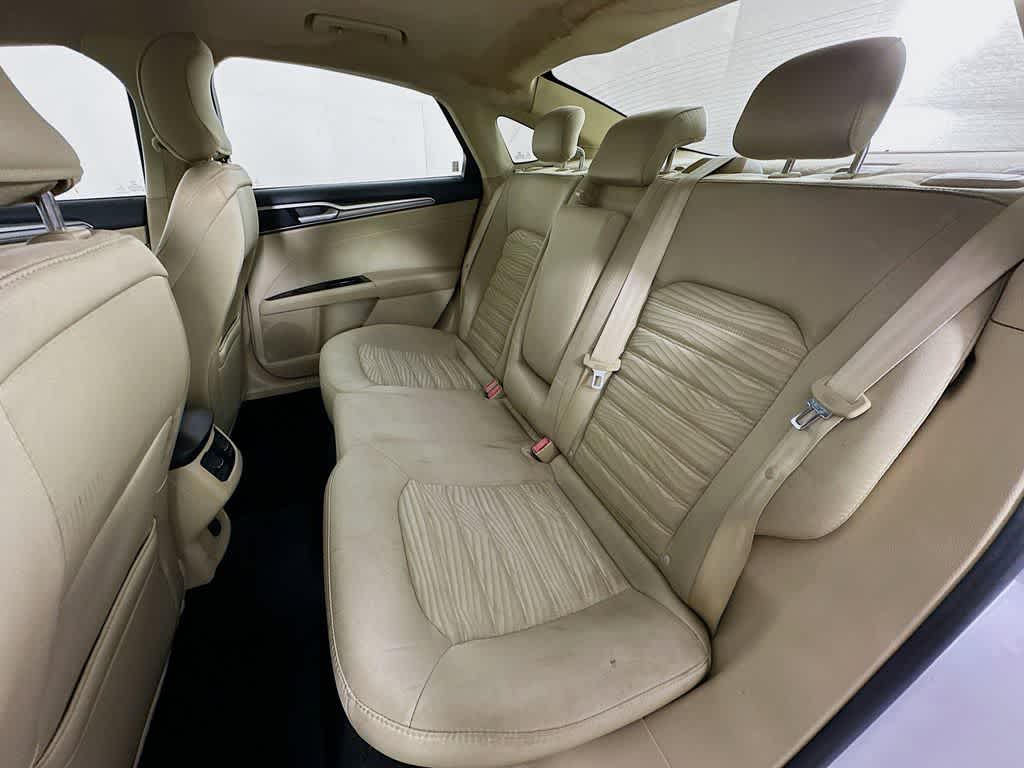 Thumbnail: 2016 Ford Fusion - 14