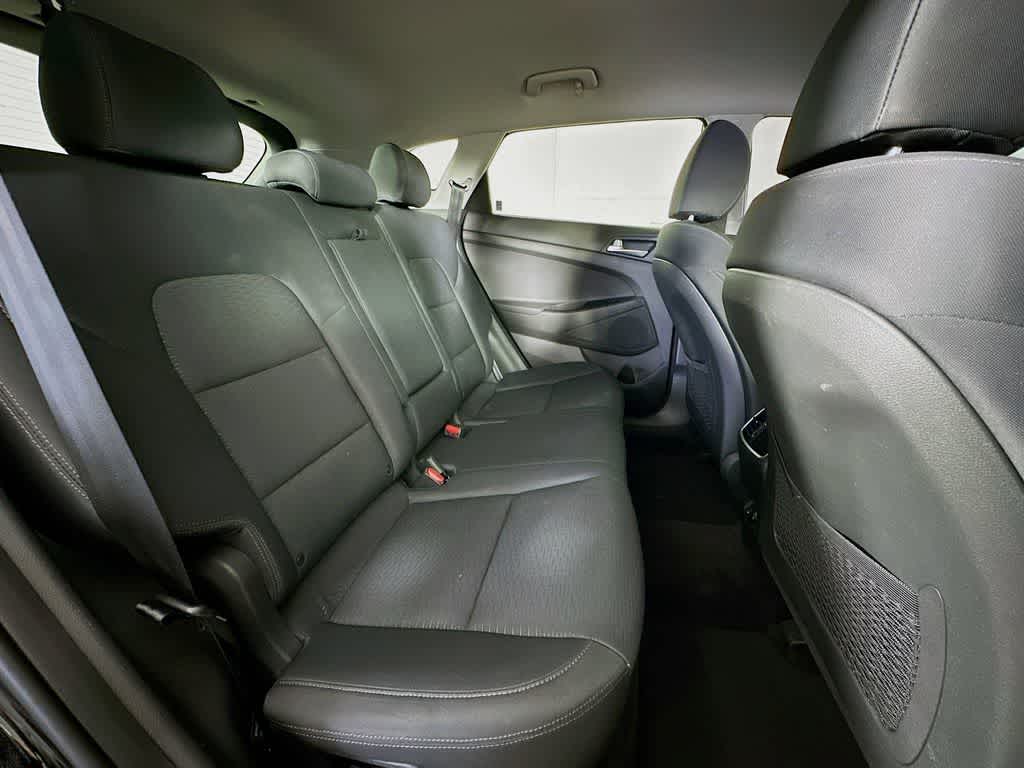 Thumbnail: 2020 Hyundai Tucson - 31