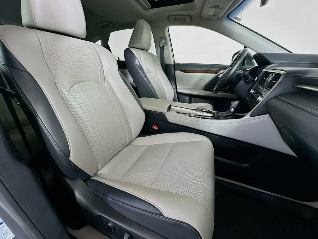 Thumbnail: 2017 Lexus RX - 15