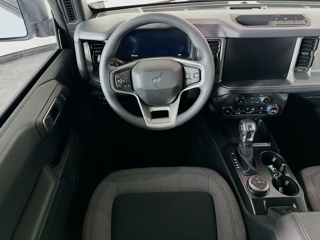 Thumbnail: 2025 Ford Bronco - 10