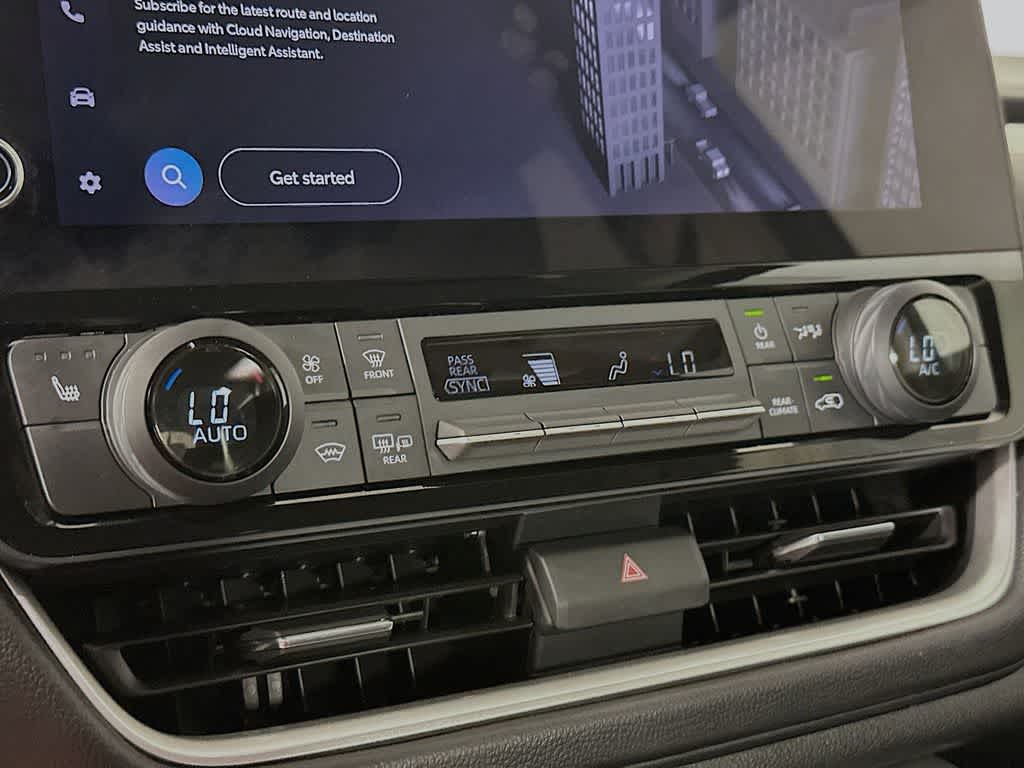 Thumbnail: 2024 Toyota Grand Highlander - 18