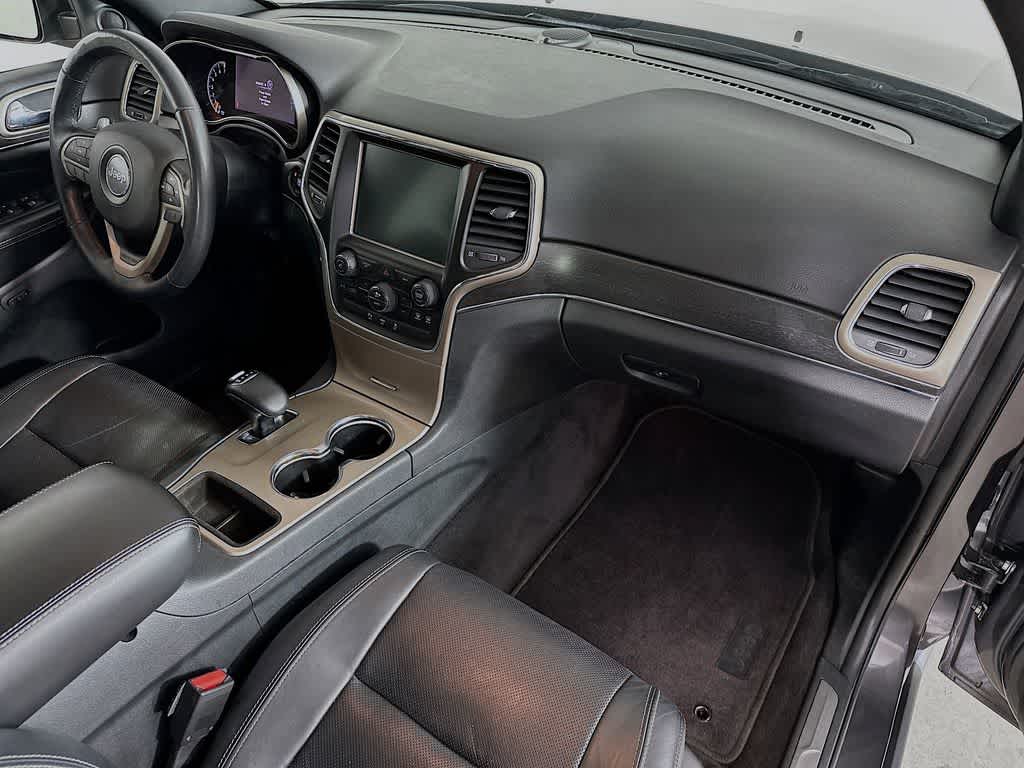 Thumbnail: 2015 Jeep Grand Cherokee - 33