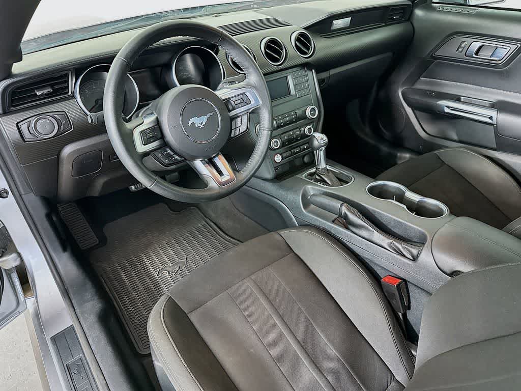 Thumbnail: 2022 Ford Mustang - 2