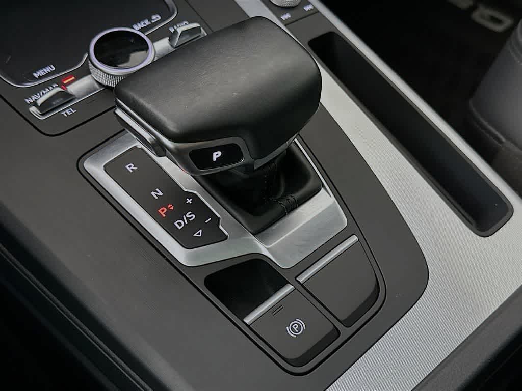 Thumbnail: 2018 Audi Q5 - 19