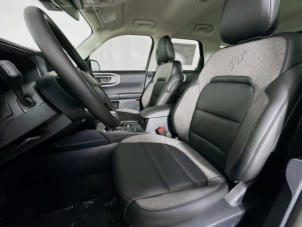 Thumbnail: 2025 Ford Bronco Sport - 12