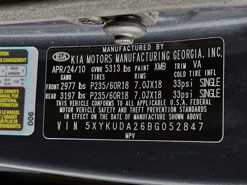 Thumbnail: 2011 Kia Sorento - 22