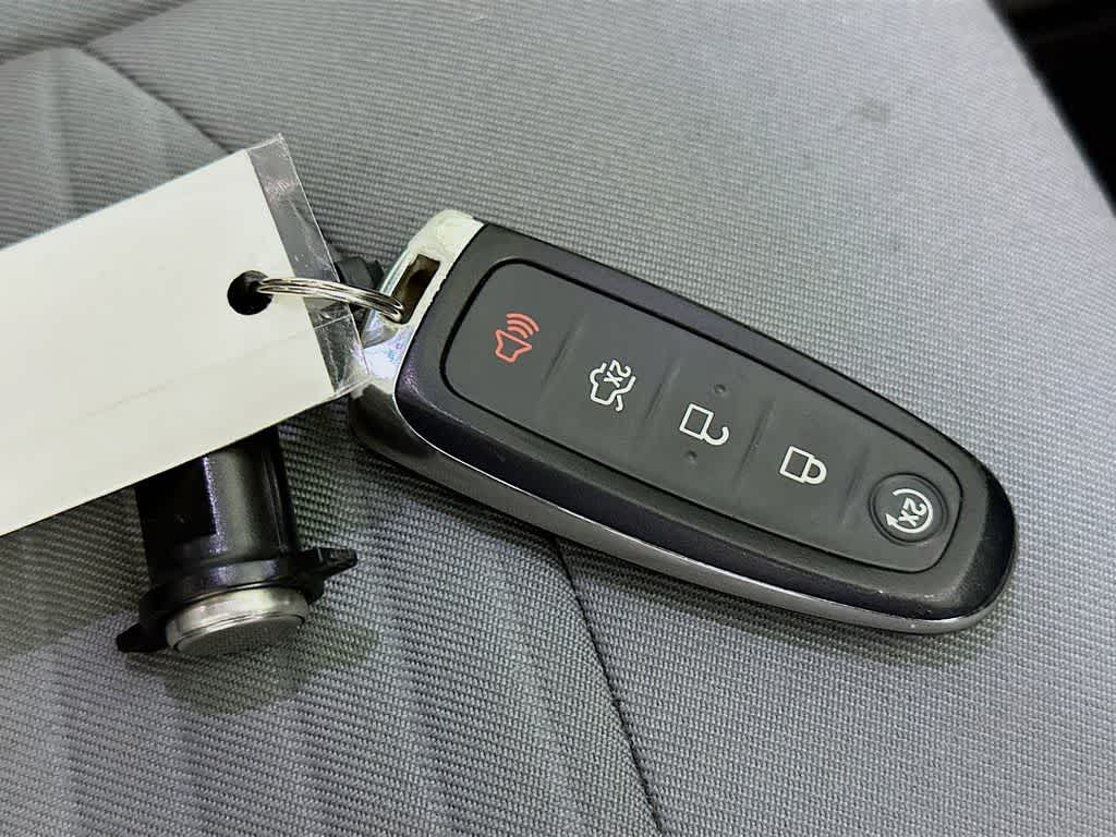 2019 Ford Escape SE 22