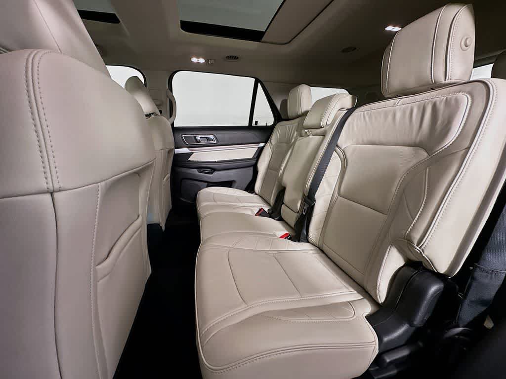 Thumbnail: 2019 Ford Explorer - 14