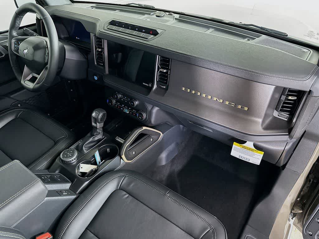 Thumbnail: 2025 Ford Bronco - 32