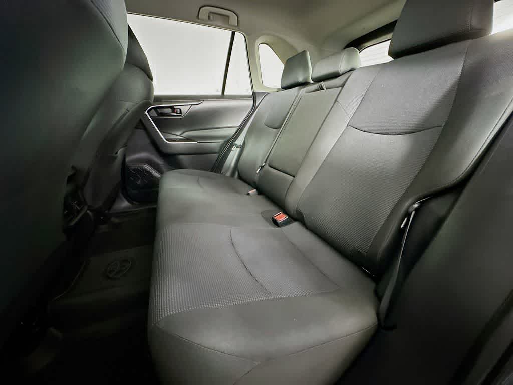 Thumbnail: 2023 Toyota RAV4 - 14