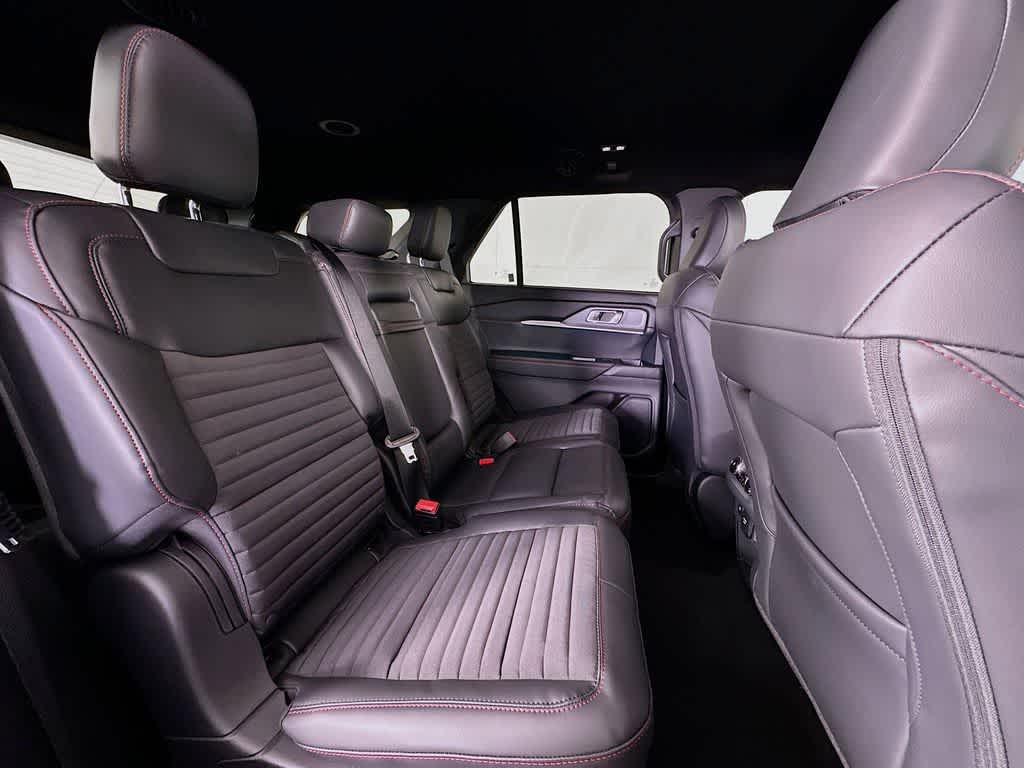 Thumbnail: 2026 Ford Explorer - 32