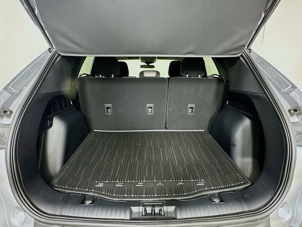 Thumbnail: 2022 Ford Escape - 20