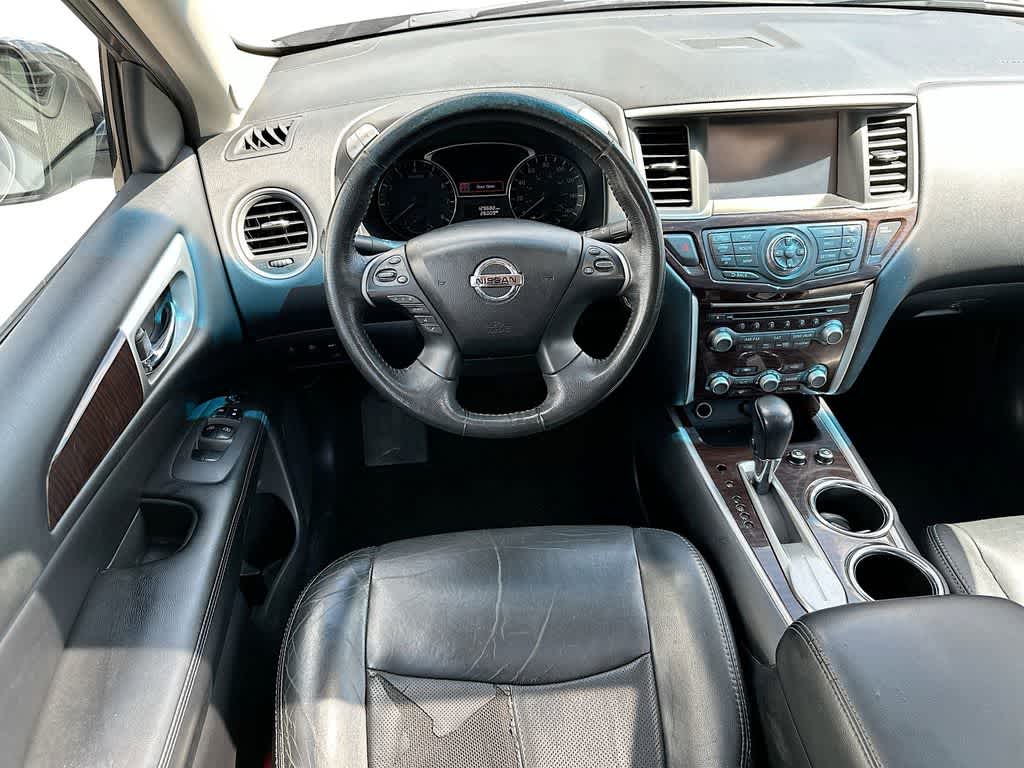Thumbnail: 2014 Nissan Pathfinder - 10