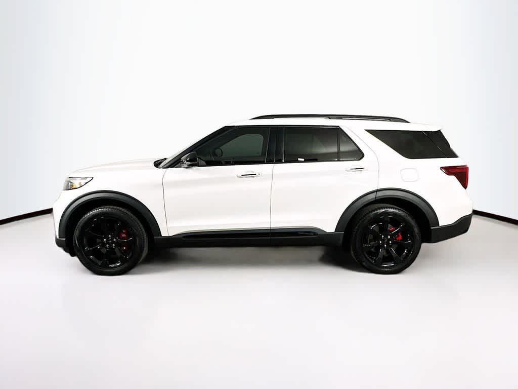 Thumbnail: 2022 Ford Explorer - 3