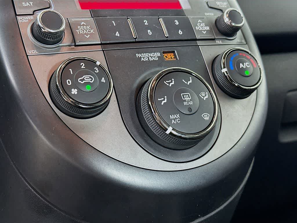 Thumbnail: 2010 Kia Soul - 16