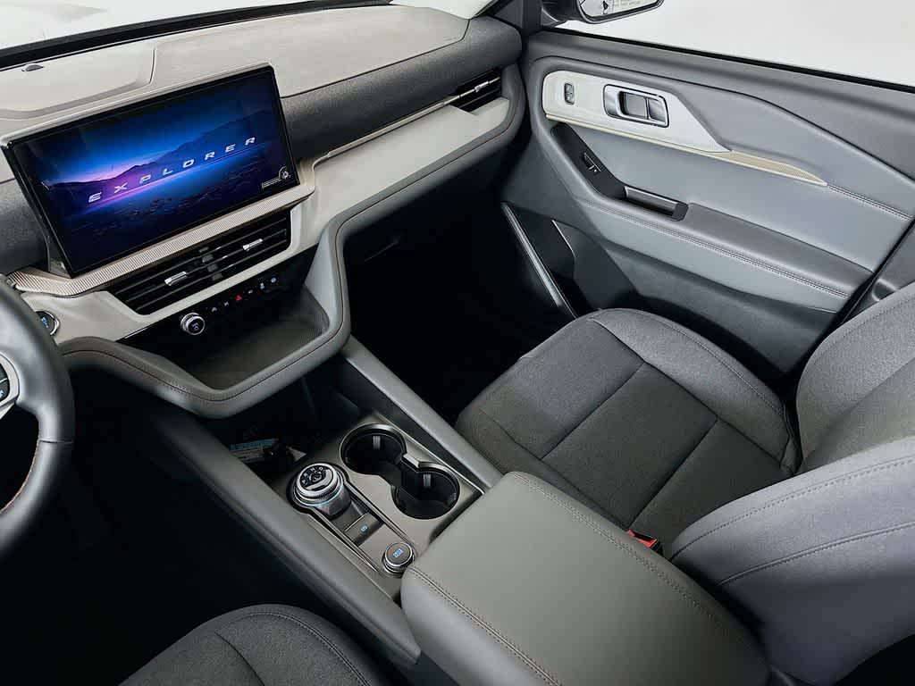 Thumbnail: 2026 Ford Explorer - 11