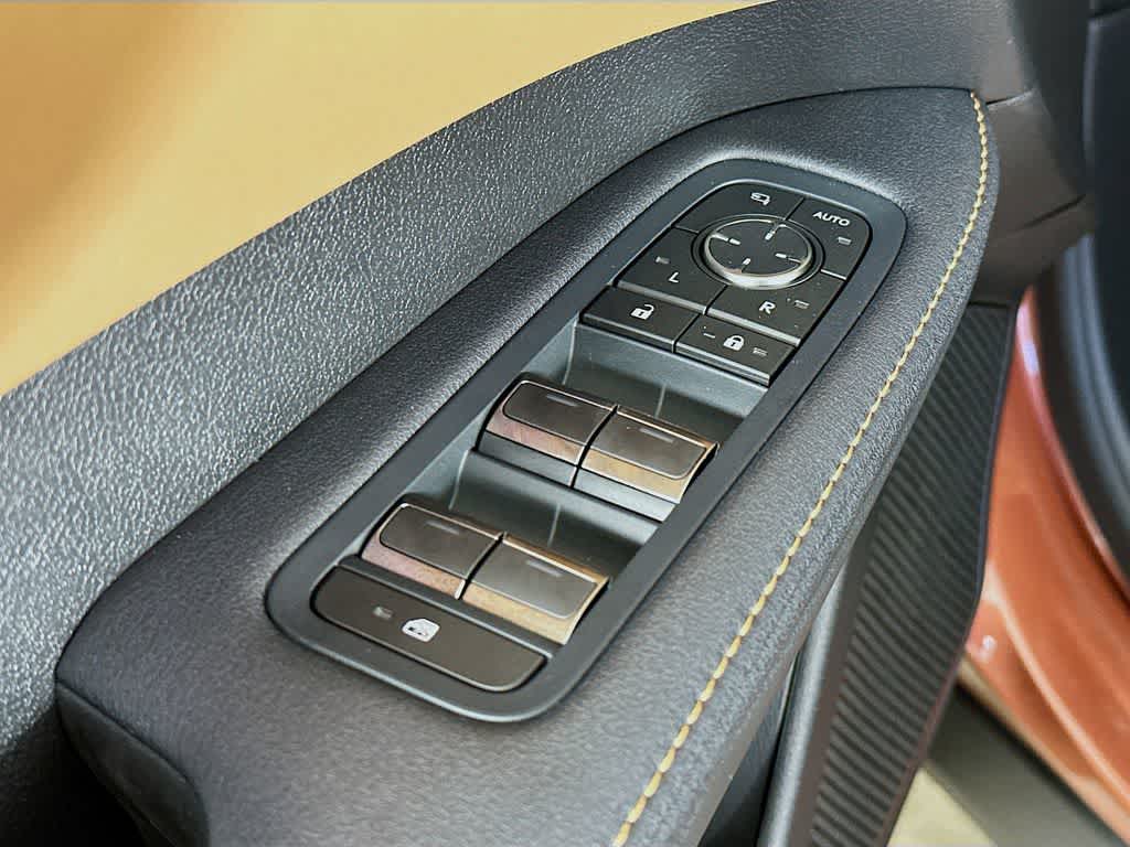 Thumbnail: 2025 Lexus RX - 27