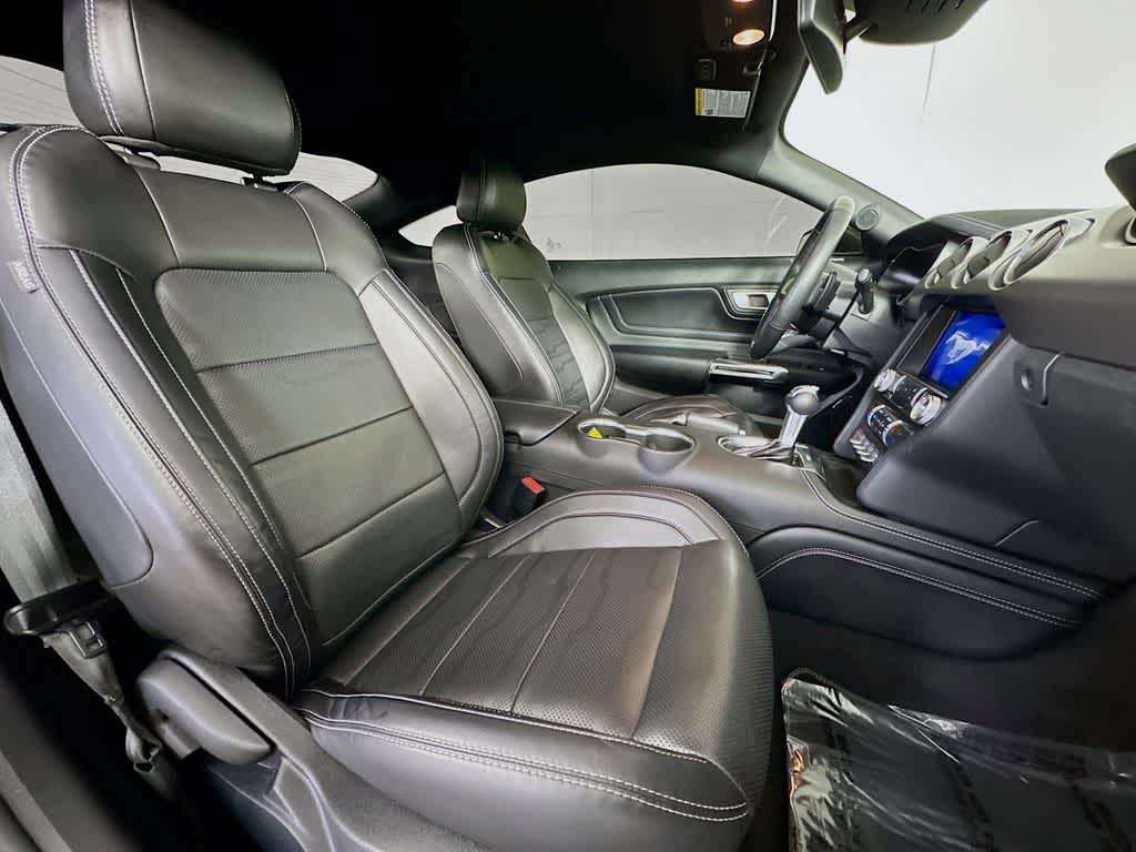 Thumbnail: 2021 Ford Mustang - 14