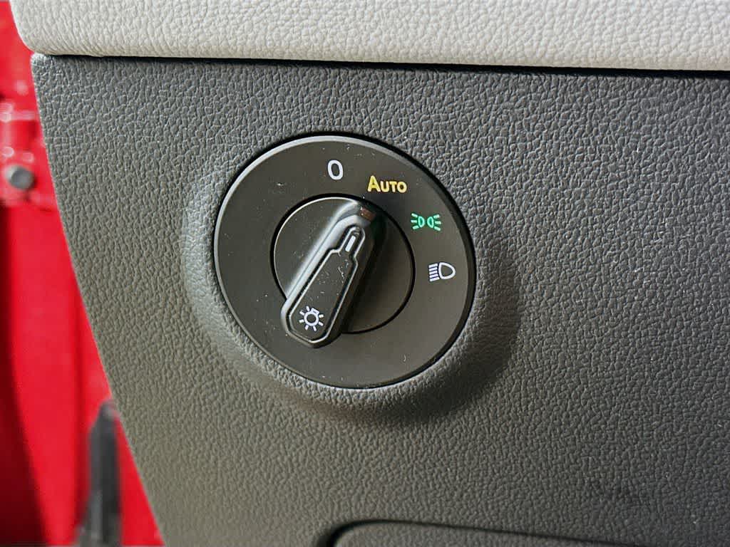 Thumbnail: 2023 Volkswagen Taos - 27