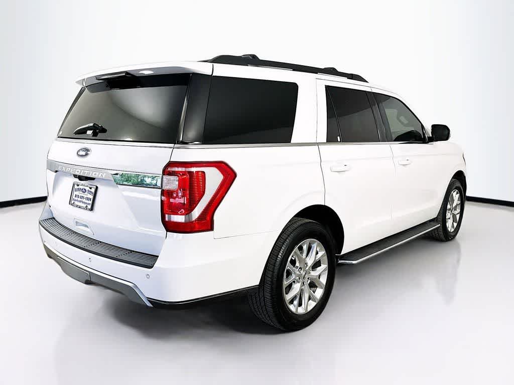 Thumbnail: 2021 Ford Expedition - 25