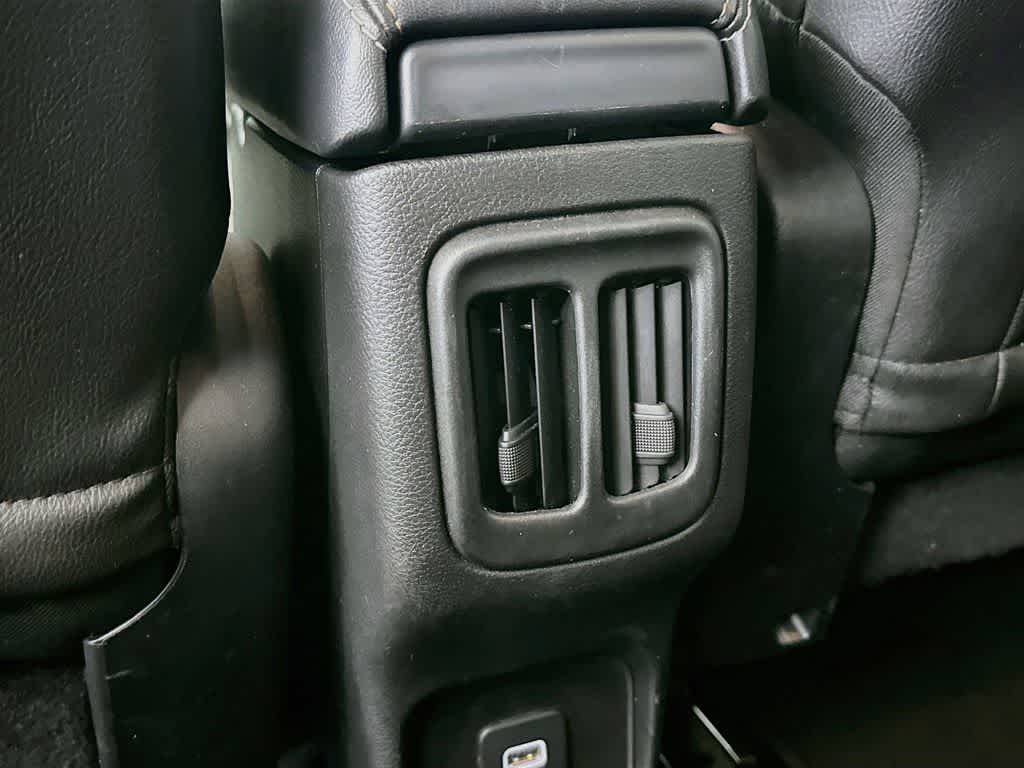 Thumbnail: 2018 Jeep Compass - 12