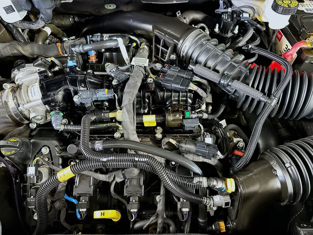 Thumbnail: 2021 Ford Edge - 9