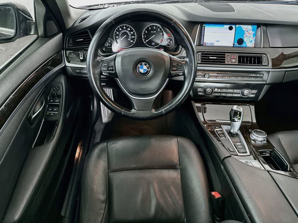 Thumbnail: 2015 BMW 5 Series - 10