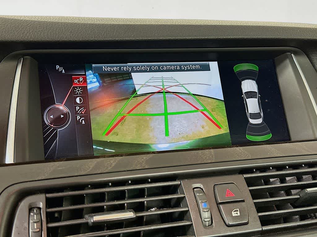 Thumbnail: 2016 BMW 5 Series - 29