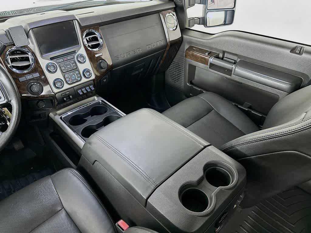 2013 Ford Econoline E-250 11