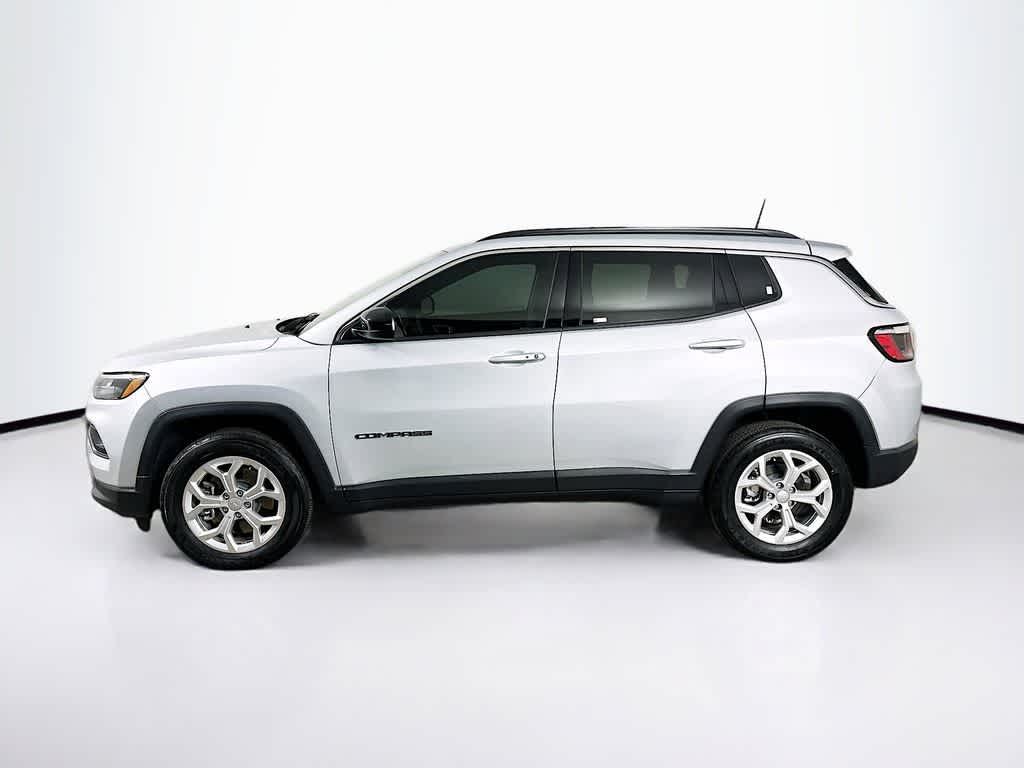 Thumbnail: 2024 Jeep Compass - 3