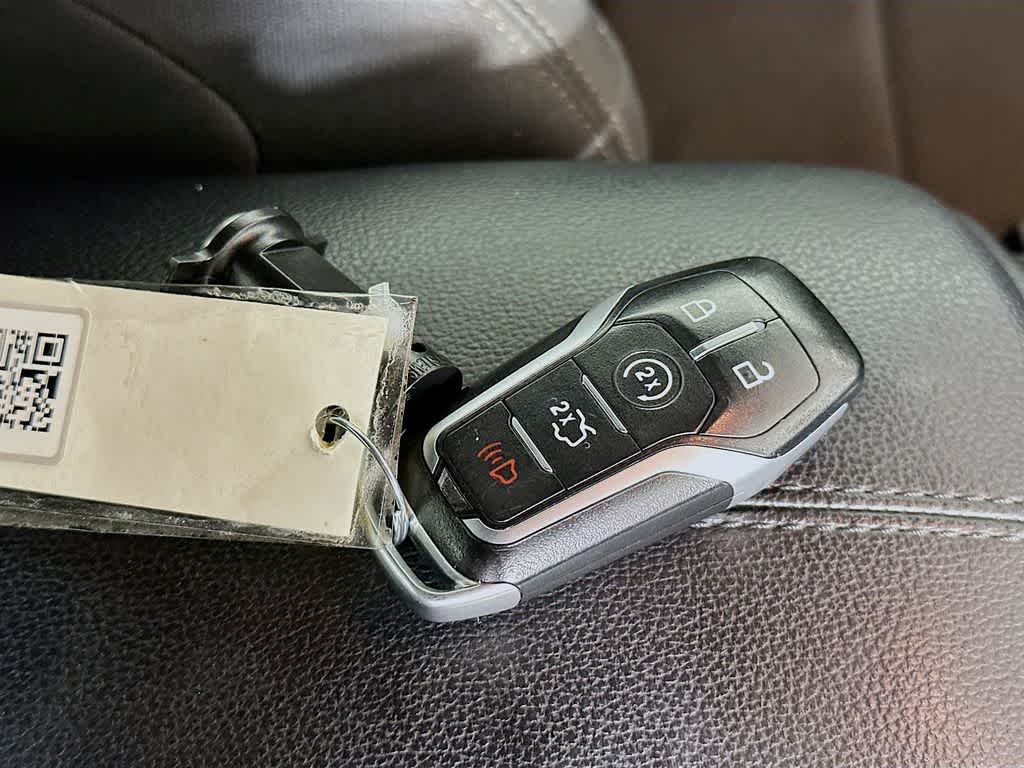 Thumbnail: 2016 Ford Mustang - 20