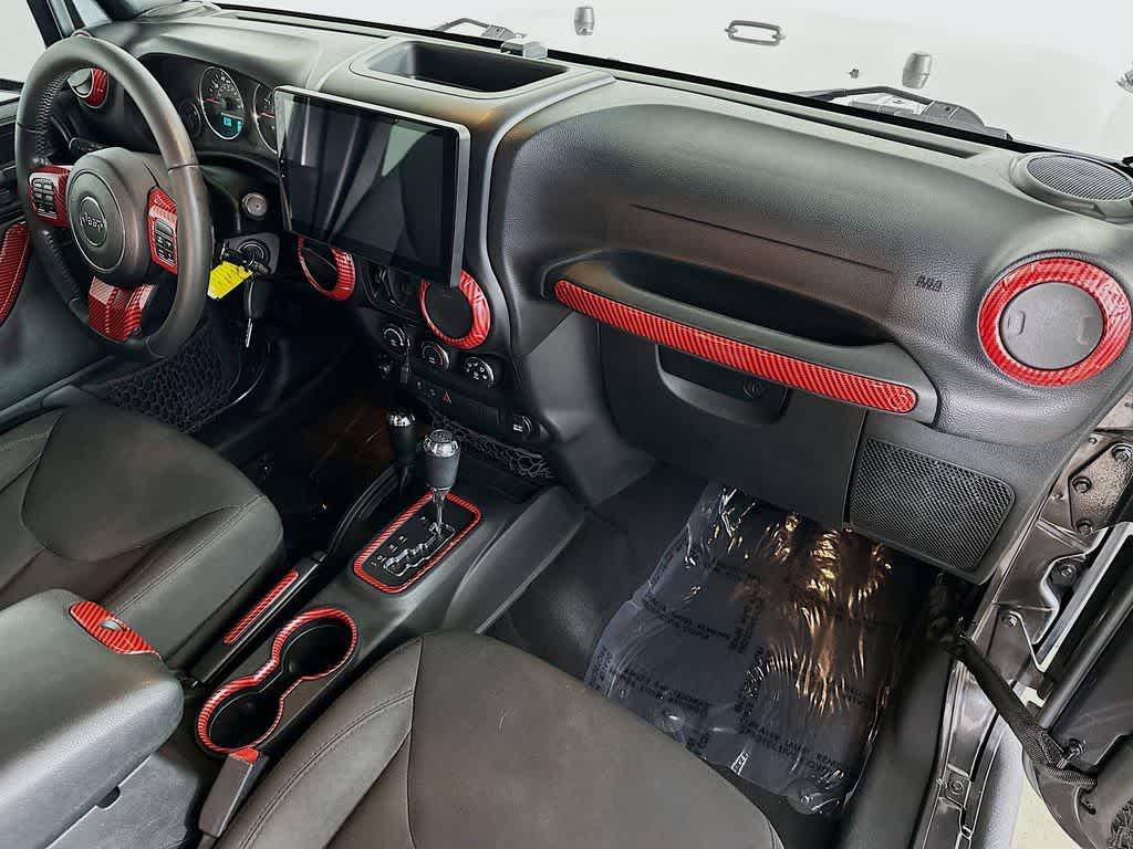 Thumbnail: 2017 Jeep Wrangler - 28