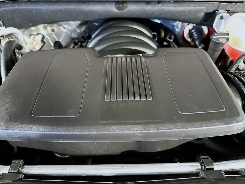 Thumbnail: 2025 Chevrolet Tahoe - 9