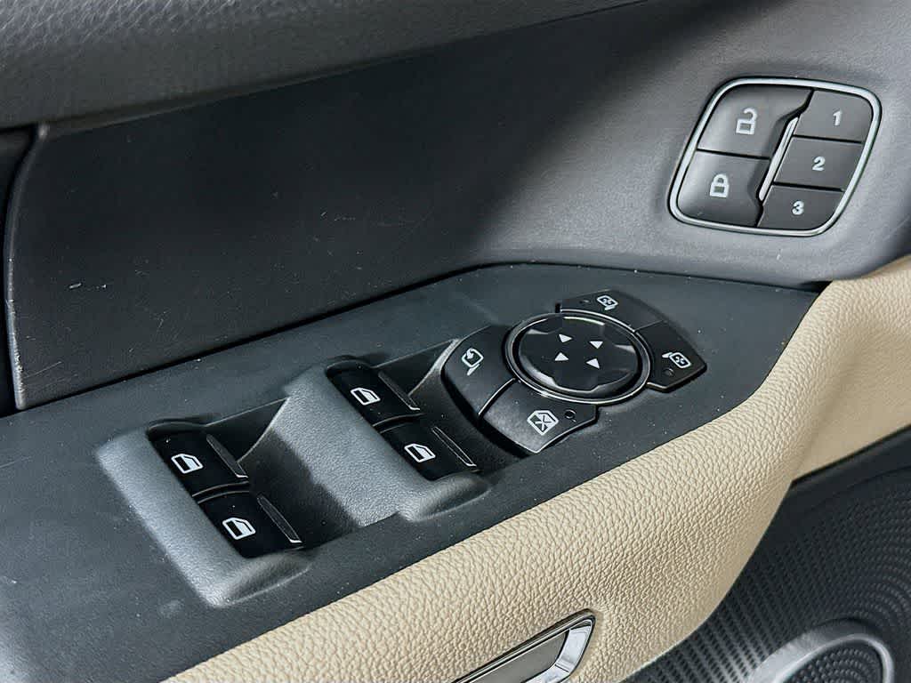 Thumbnail: 2023 Ford Expedition - 30