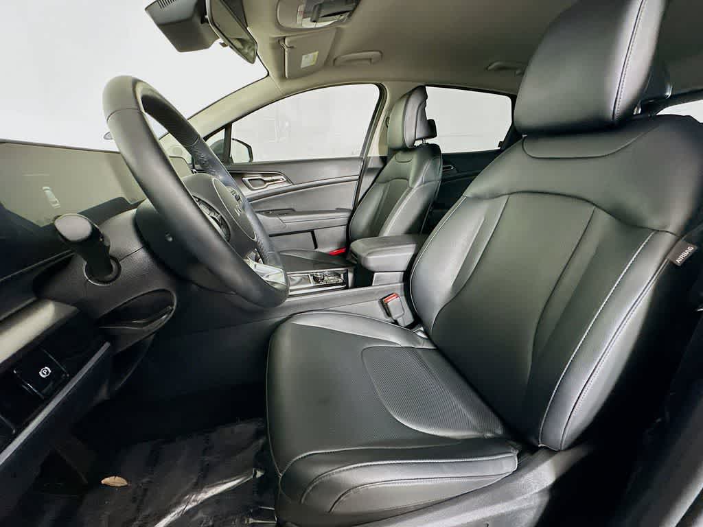 Thumbnail: 2025 Kia Sportage - 12