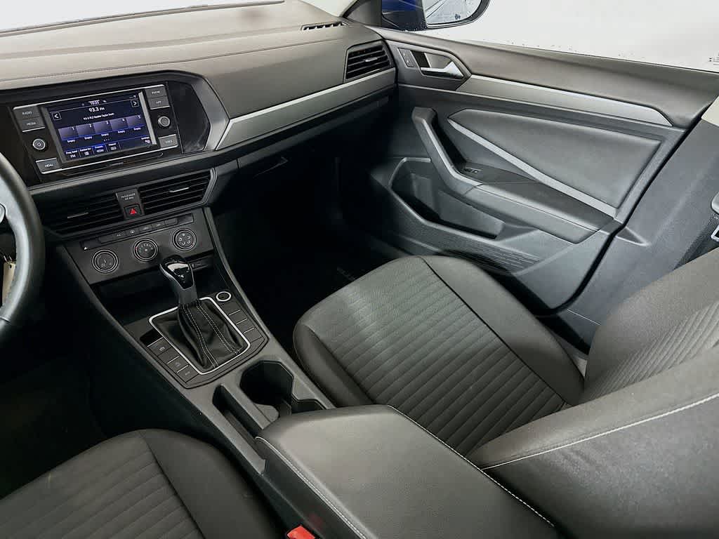 Thumbnail: 2024 Volkswagen Jetta - 11