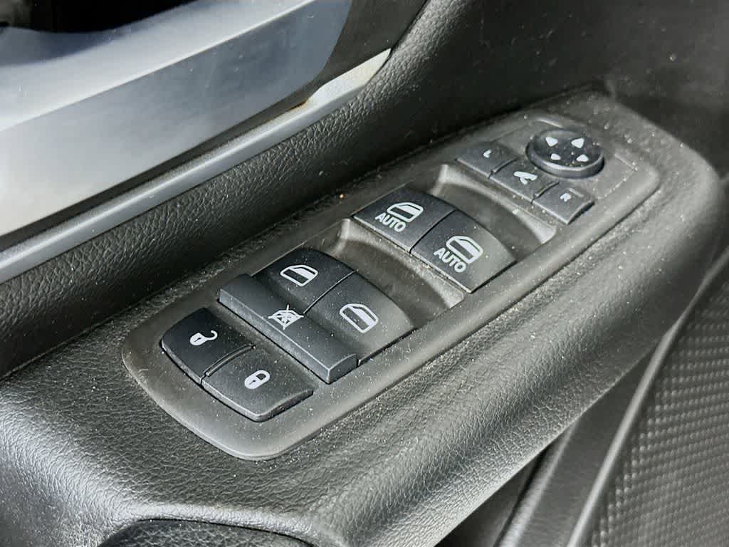 Thumbnail: 2021 RAM 1500 - 29