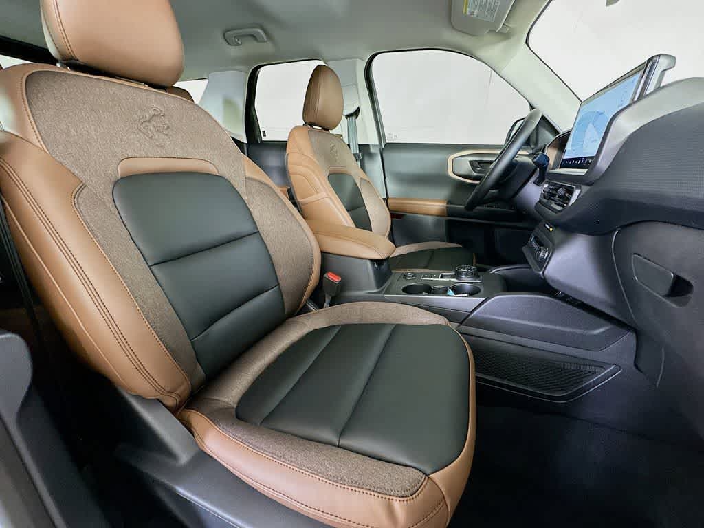 Thumbnail: 2025 Ford Bronco Sport - 15