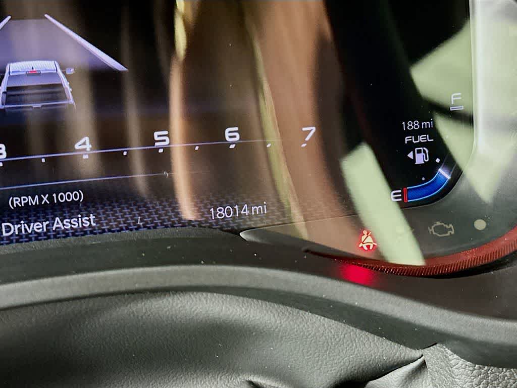 Thumbnail: 2025 RAM 1500 - 18