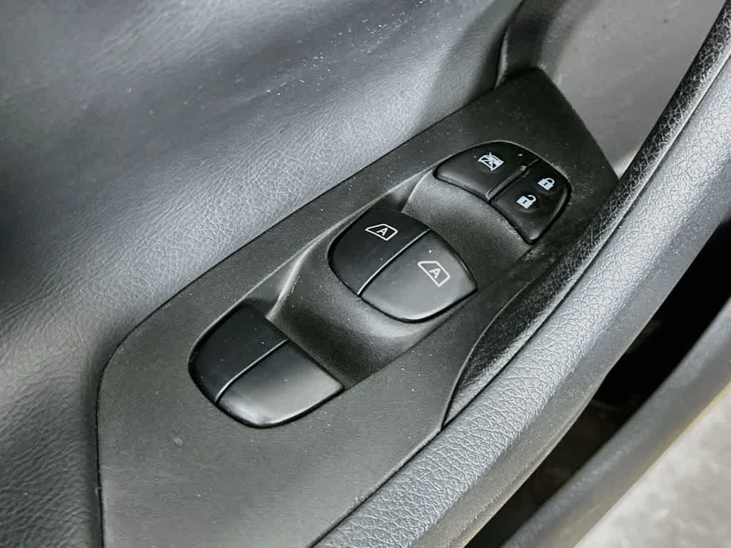 Thumbnail: 2014 Nissan Altima - 28