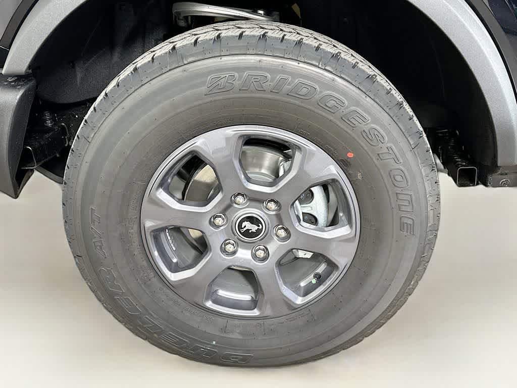 Thumbnail: 2025 Ford Bronco - 8