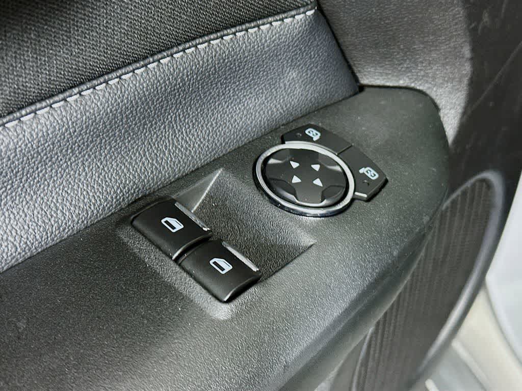 Thumbnail: 2022 Ford Mustang - 28