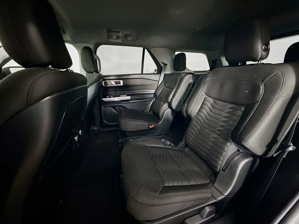 Thumbnail: 2020 Ford Explorer - 14