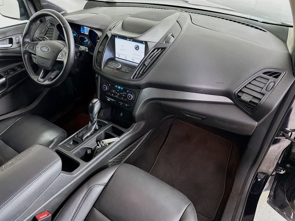 Thumbnail: 2019 Ford Escape - 32