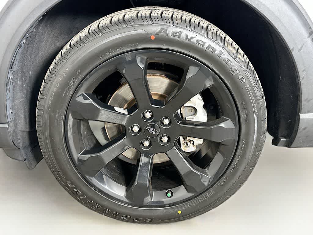 Thumbnail: 2022 Ford Explorer - 8