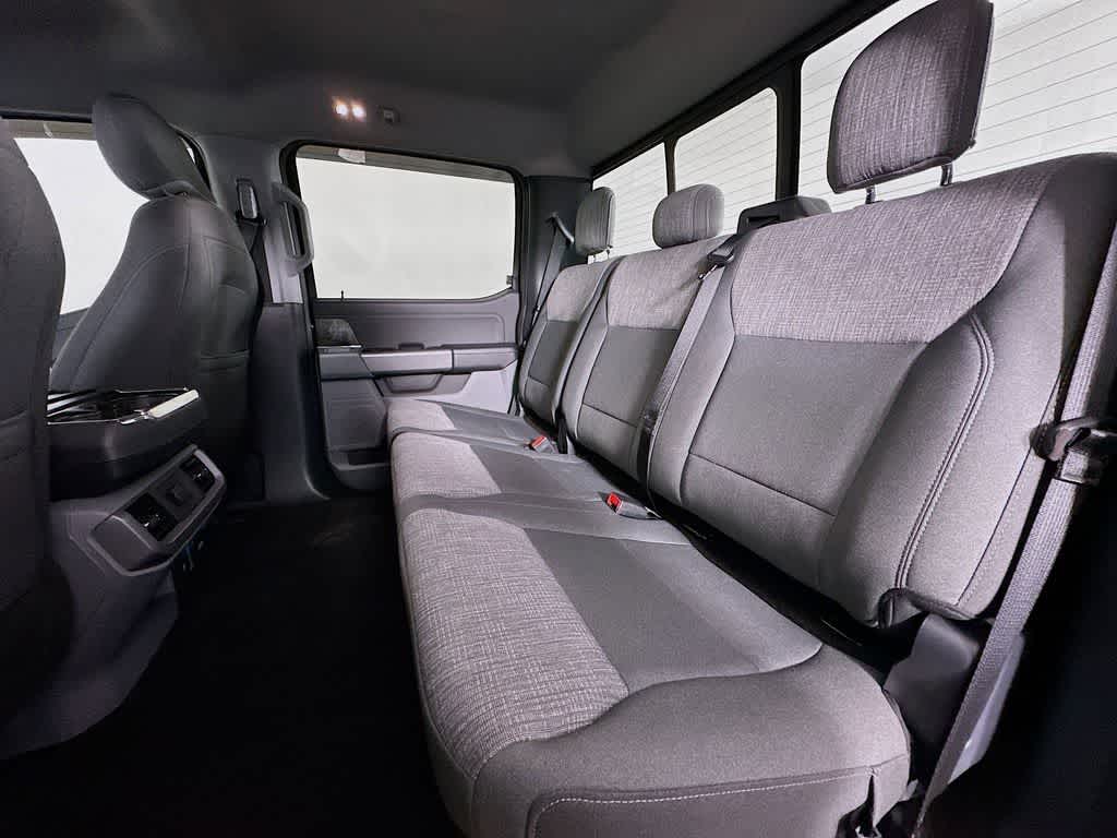 2021 Ford F-150 XLT 14