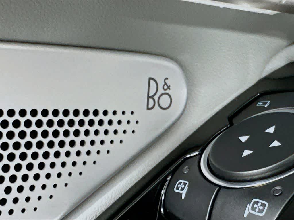 Thumbnail: 2025 Ford Explorer - 30