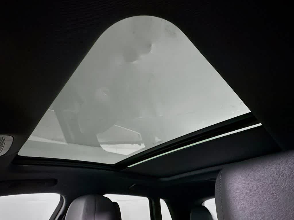 Thumbnail: 2020 Audi Q3 - 32