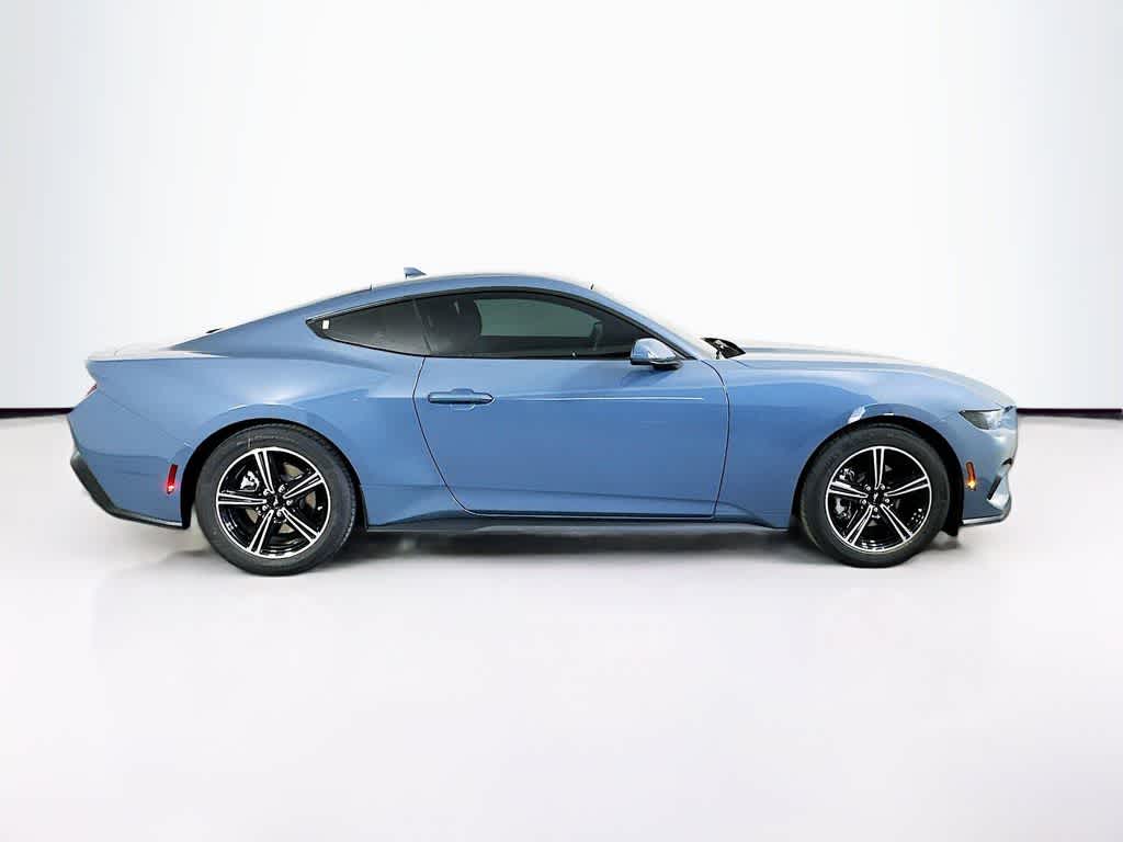 2025 Ford Mustang  24