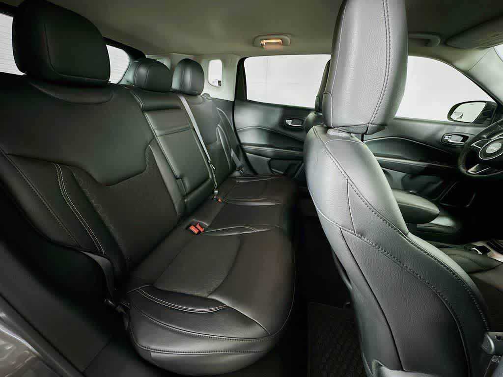 Thumbnail: 2018 Jeep Compass - 31